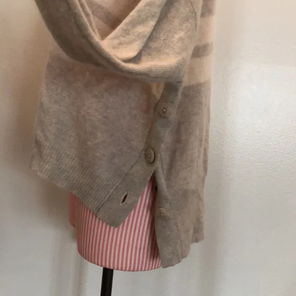 100% Cashmere Cropped Sweater Gray Grey White Stripe Crewneck 360 Cashmere - Picture 2 of 9